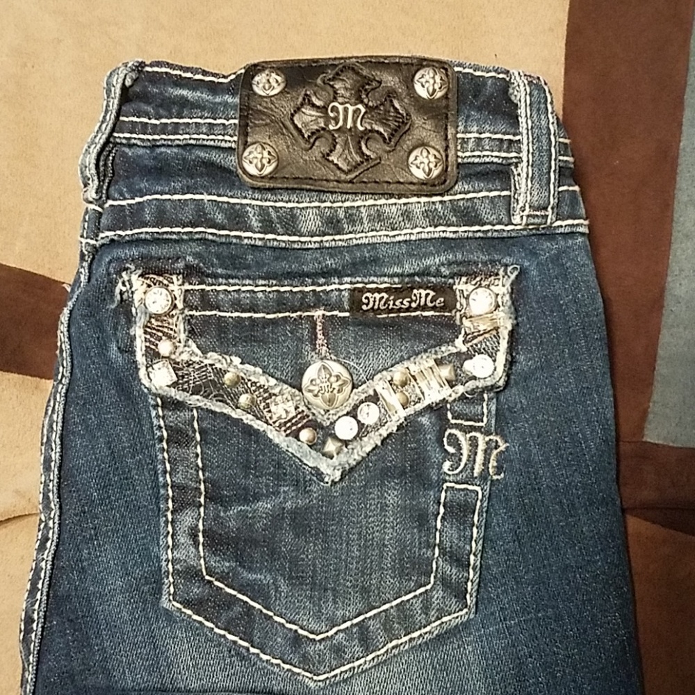 Girl's Miss Me sz 14 jean shorts